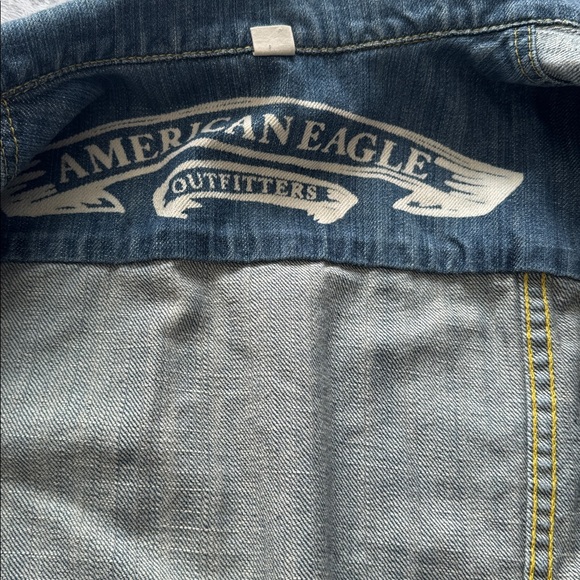 American Eagle Outfitters Classic Blue Denim Jacket cropped size large L - Picture 3 of 5